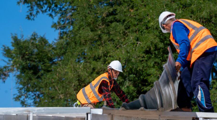 Expert new roof installation services in Roscoe, MN